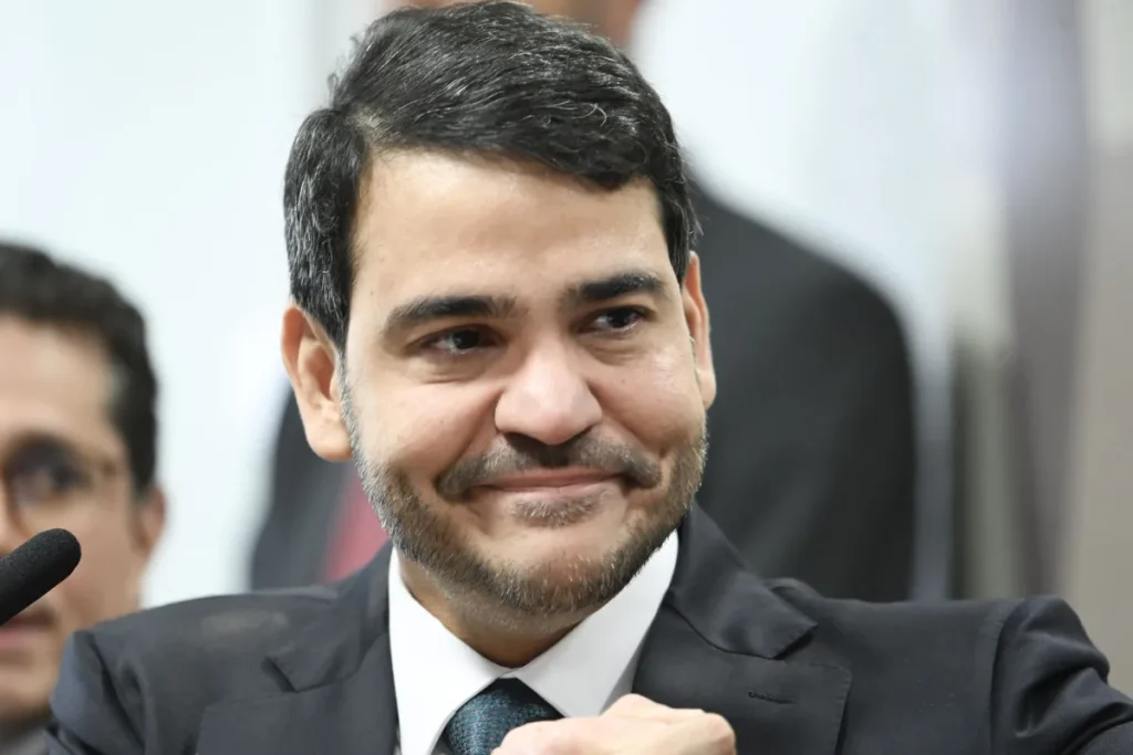 Aliados de Lula e Messias Consideram Acionar o STF Após Derrota no Senado