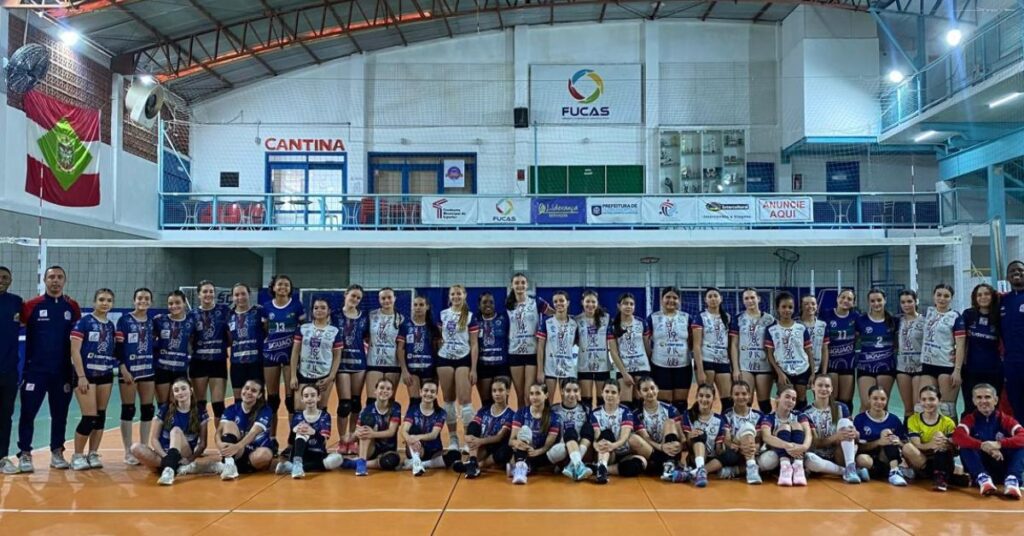 Florianópolis Impulsiona Inclusão no Esporte com Iniciativa para Meninas em Situação Vulnerável