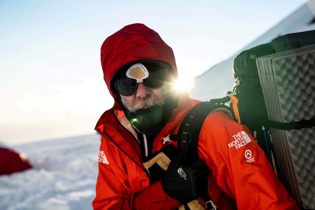 Da Crise ao Everest: Empresário Encontra Saúde Mental nas Montanhas