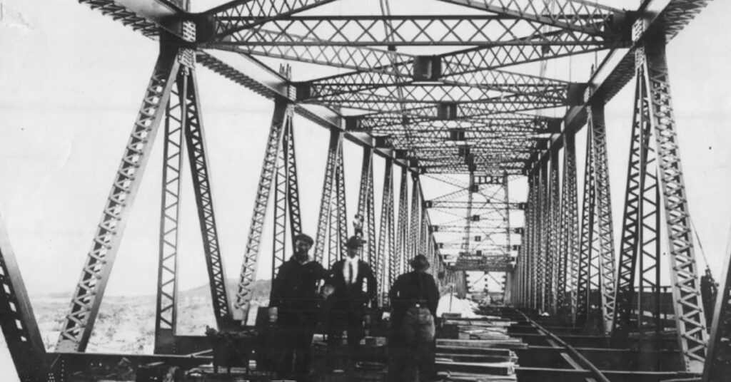 Ponte Hercílio Luz: O Patrimônio que Transformou Florianópolis Há 100 Anos
