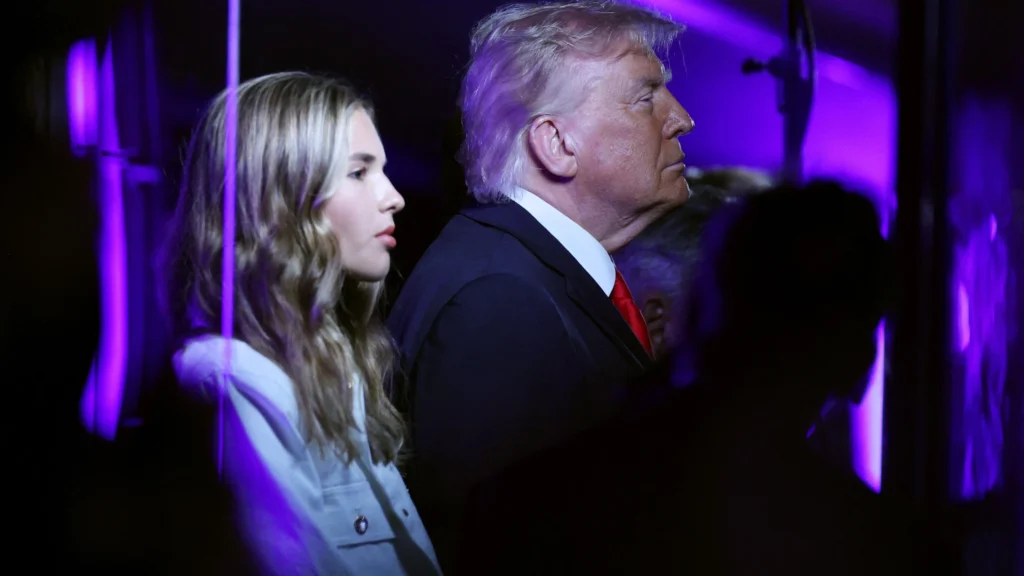 Trump é vaiado em final da NBA em Nova York durante hino nacional: impacto e segurança no Madison Square Garden Trump é vaiado em final da NBA em Nova York durante hino nacional: impacto e segurança no Madison Sq