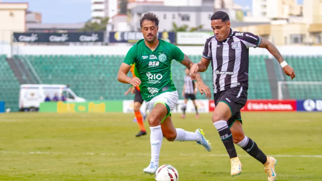 Guarani Resgata Empate Dramático contra Figueirense em Florianópolis na Série C