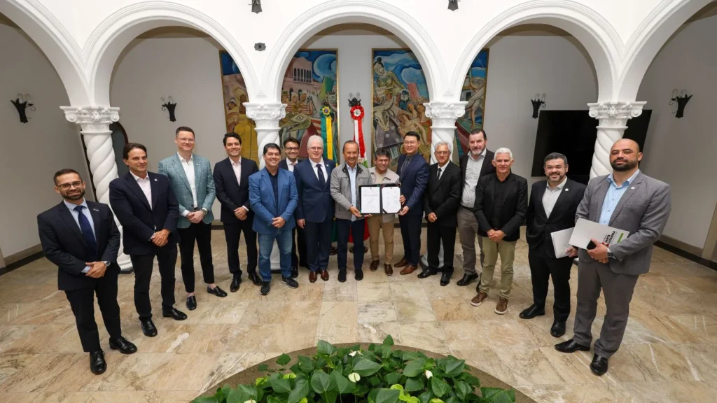 Neusoft Medical Systems investirá R$ 250 milhões em Santa Catarina com fábrica em Porto Belo Neusoft Medical Systems investirá R$ 250 milhões em Santa Catarina com fábrica em Porto Belo