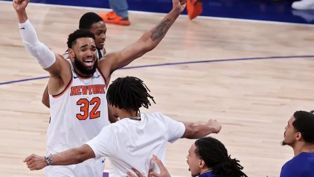 Knicks fazem virada histórica e abrem 3 a 1 contra Spurs nas finais da NBA