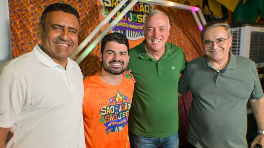 Álvaro Dias destaca geração de renda durante São João em São José de Mipibu Álvaro Dias destaca geração de renda durante São João em São José de Mipibu