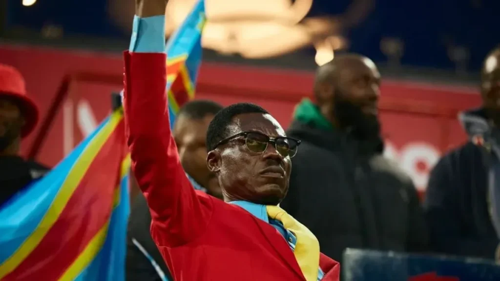 Torcedor-símbolo da RD Congo emociona ao se despedir após eliminação na Copa do Mundo 2026