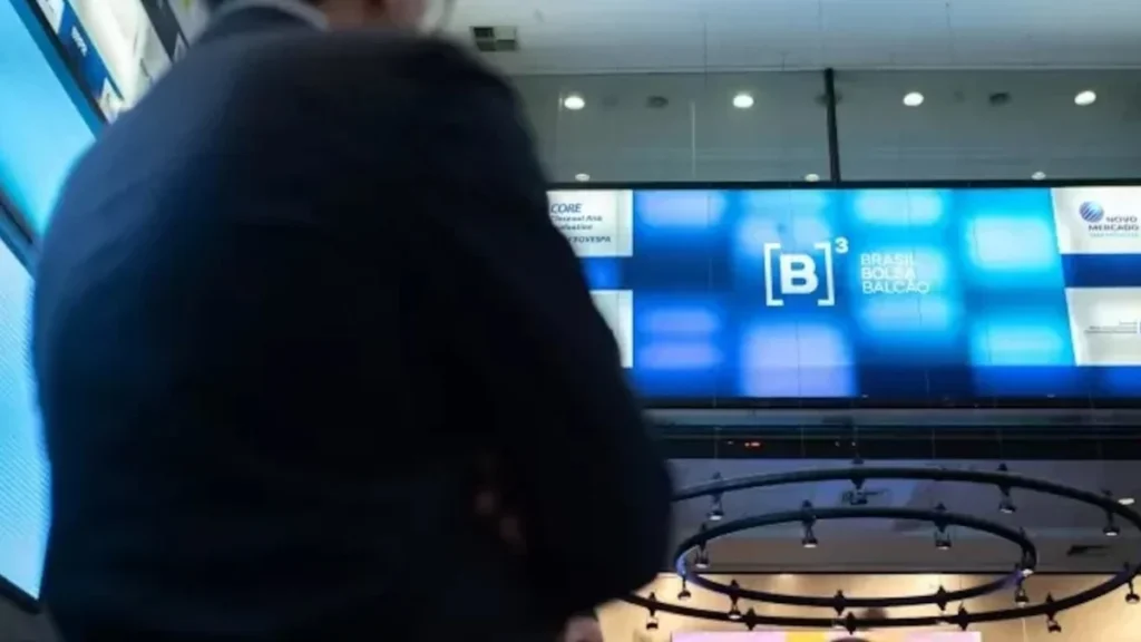 Ibovespa Hoje: Santander Dispara 13% e Brava Energia Lidera Perdas na Bolsa